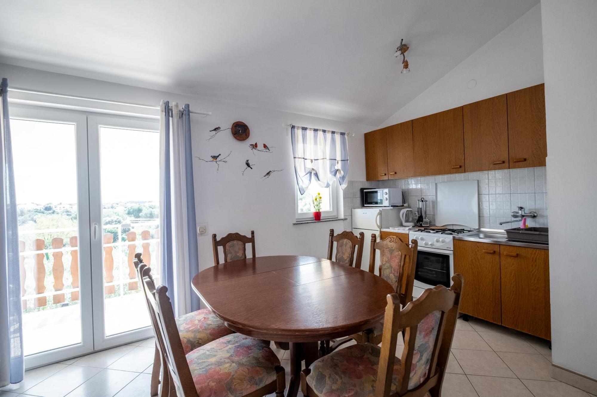 Apartma Ana