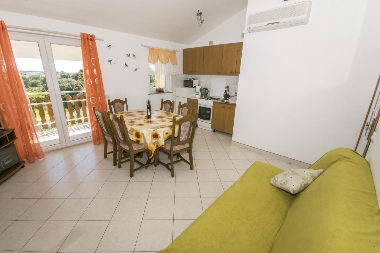 Apartma Ana Pula